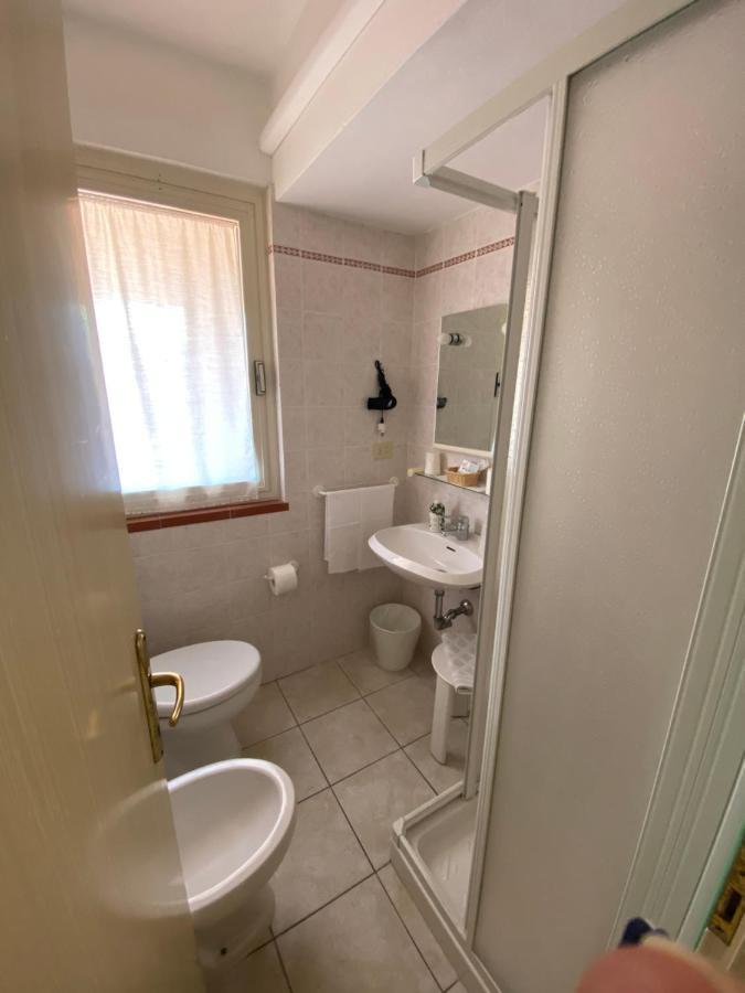 Hotel Due Torri ปอร์โตอัซซูร์โร ภายนอก รูปภาพ