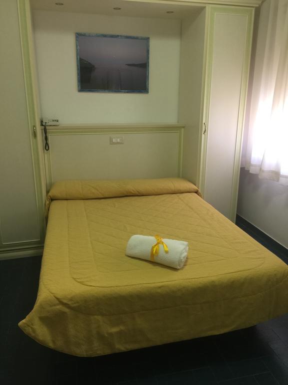 Hotel Due Torri ปอร์โตอัซซูร์โร ภายนอก รูปภาพ