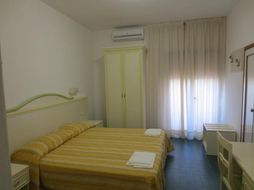 Hotel Due Torri ปอร์โตอัซซูร์โร ภายนอก รูปภาพ