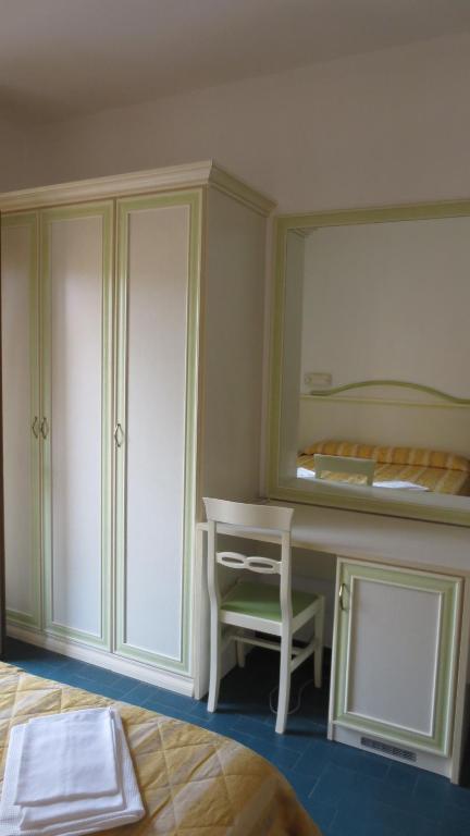 Hotel Due Torri ปอร์โตอัซซูร์โร ห้อง รูปภาพ